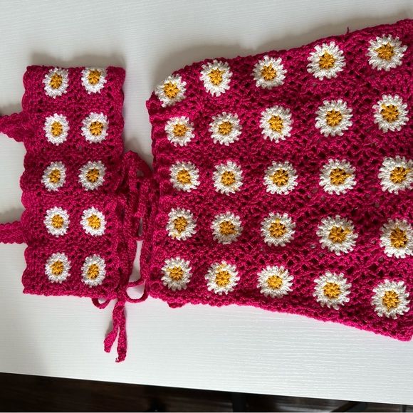 SET - Picture 3 of 4